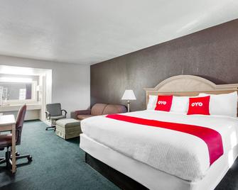 OYO Hotel Bald Knob Near Searcy Ar - Bald Knob - Bedroom