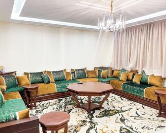 Luxoria home - Centric Flat, proximity to corniche - Tangier - Lounge
