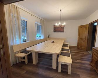 Vacation home Brink Farmhouse with garden shed - Drolshagen - Eetruimte