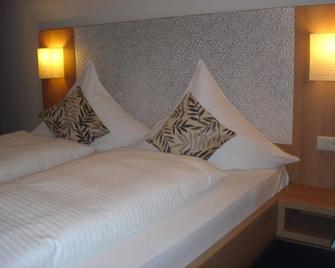 Rhein-Hotel - Andernach - Bedroom