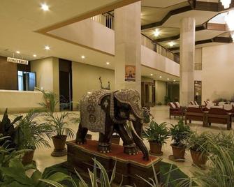 Hotel Paradise - Mysore Dasaprakash Group - Mysore - Lobby