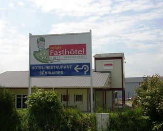 Enzo Hotels Quimperle By Kyriad Direct - Quimperlé - Budova