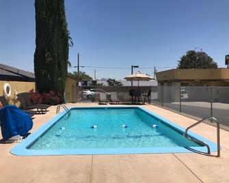 Budget Inn - Paso Robles - Pool