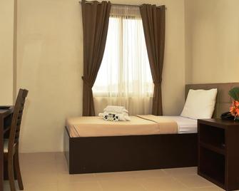 Columbus Plaza Hotel - General Santos - Bedroom