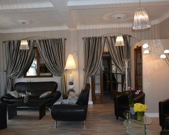 Hotel Le Saint-Yves - Le Tréport - Sala de estar