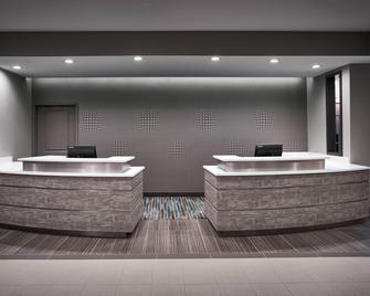 Residence Inn by Marriott Lynchburg - Lynchburg - Front desk