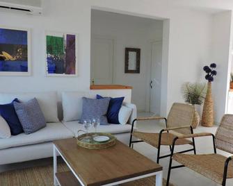 Exclusive Apartment 2 Bedrooms, Pool, Beach & Golf - Arenal d'en Castell - Wohnzimmer