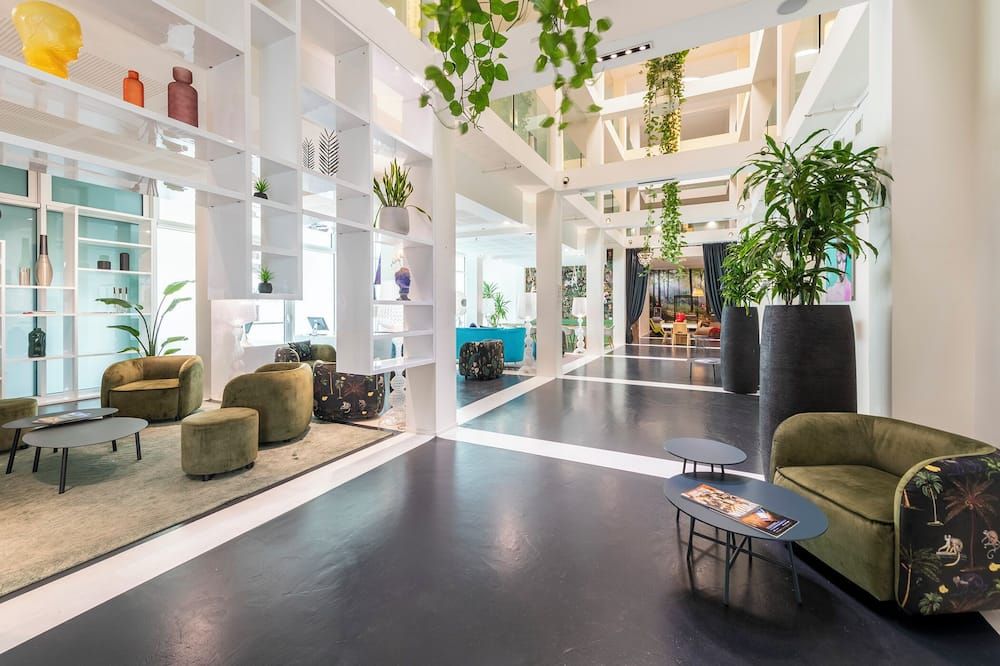 فندق مو.أوم