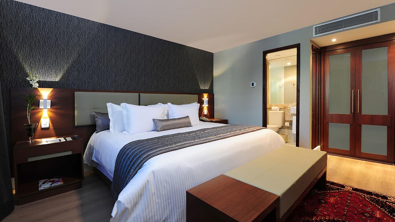 Wyndham Sao Paulo Ibirapuera Convention Plaza Hotel