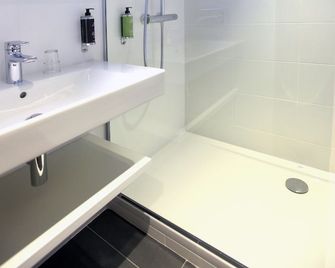 Anne de Bretagne - Rennes - Bathroom