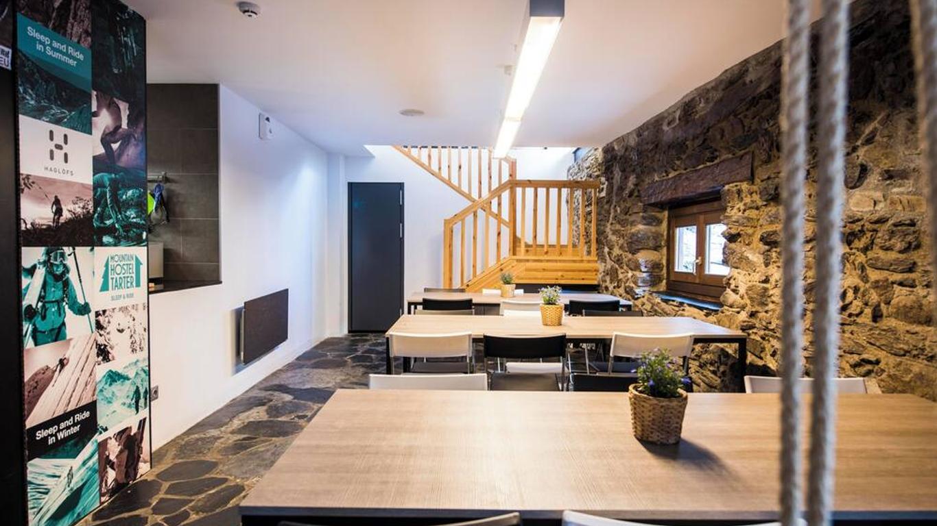 Mountain Hostel Tarter