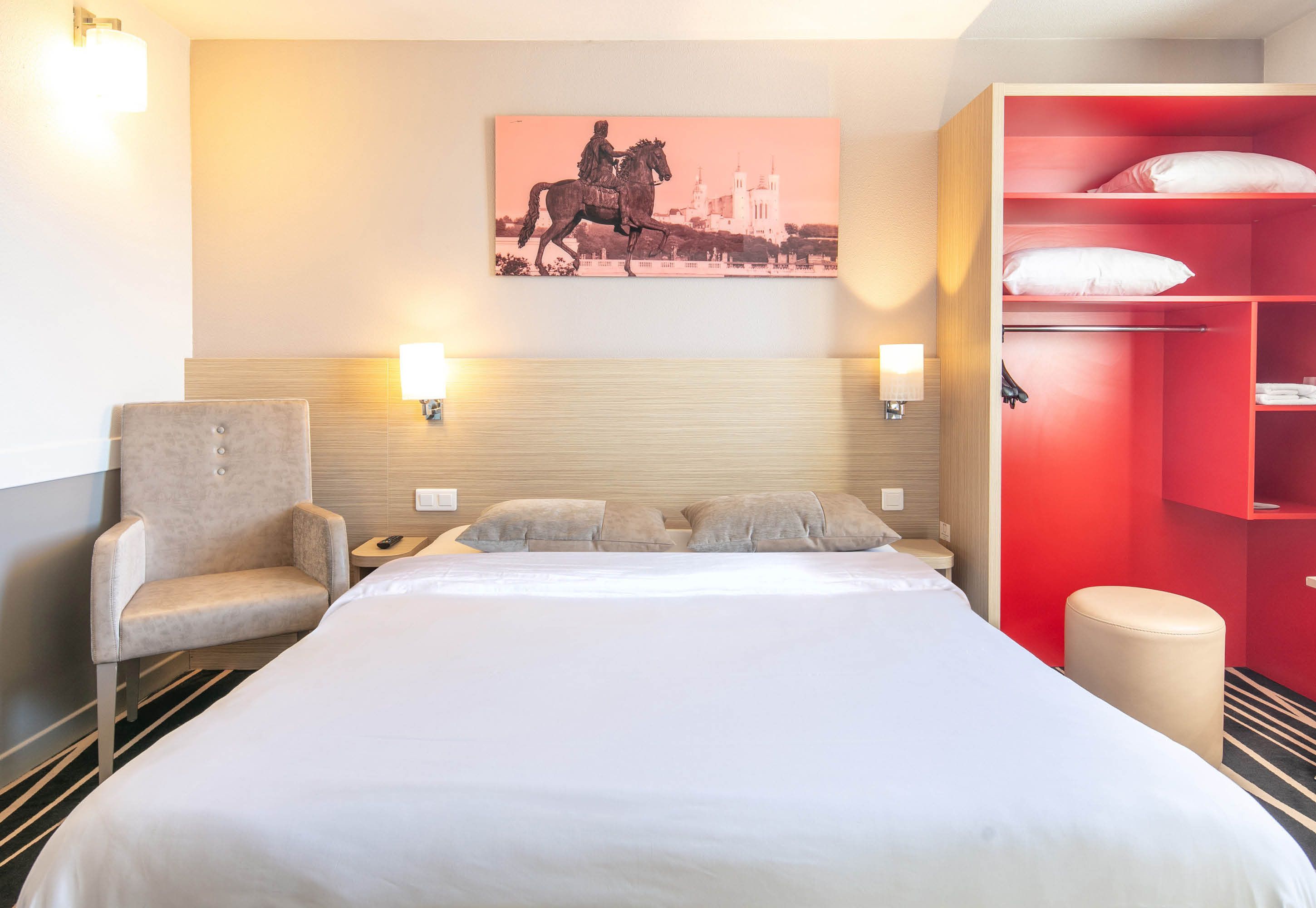 بي آند بي هوتل ليون أيروبورت سارت كوينين فالافير