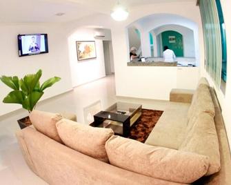 Santorini Hotel - Santarém