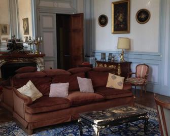 Chateau du Val Larbont - La Bastide-de-Sérou - Sala de estar