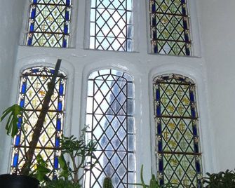Greenham Hall - Wellington - Lobby