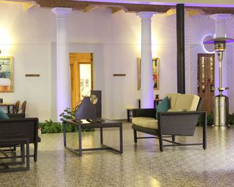 Hotel Palace Inn Sclc - סן קריסטובל דה לס קאסאס - לובי