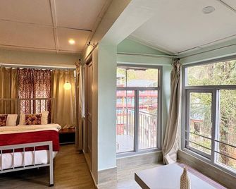 Eevolve Dharamkot - An Eco Hostel - Dharamsala