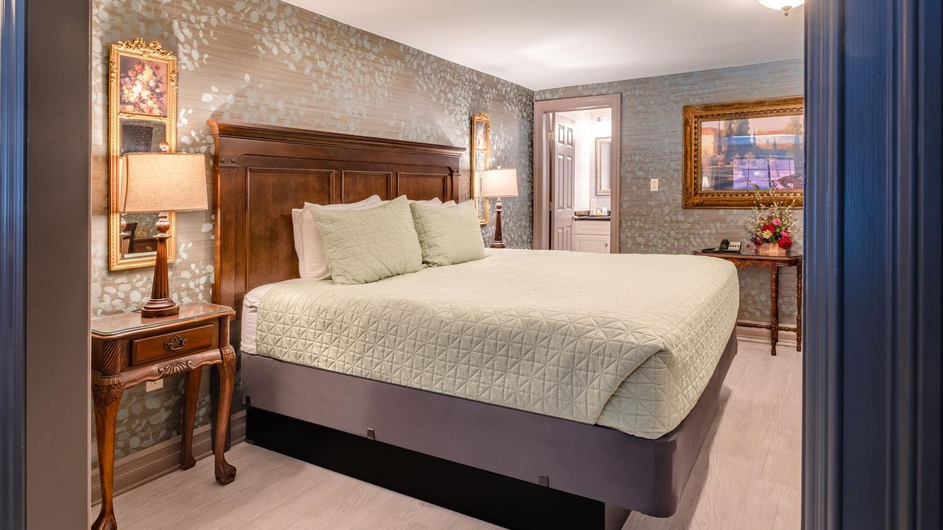Red Coach Inn