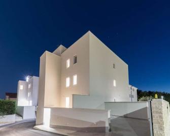 A&V Residence - Novigrad - Gebäude