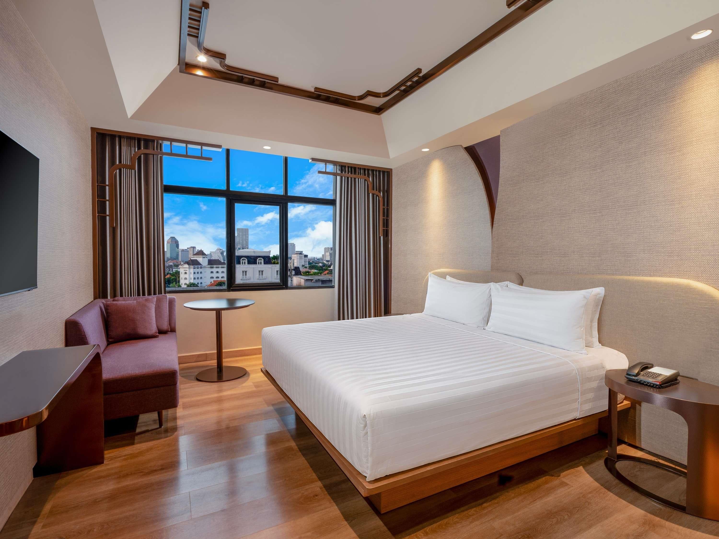 Mercure Surabaya Grand Mirama thumbnail 2