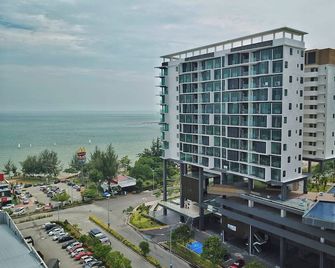 D'Wharf Hotel & Serviced Residence - Port Dickson