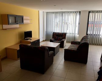 Sunseeker Holiday Complex - Saint Paul’s Bay - Sufragerie