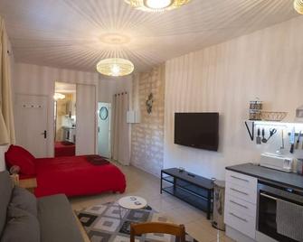 Montpellier ideal studio near St-Roch station - Montpellier - Bedroom