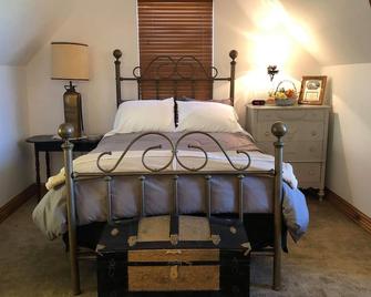#farmlife #endoftheroad - Cottageville - Chambre