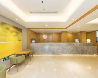 JI Hotel Hangzhou Fengqi Road - Hangzhou - Front desk