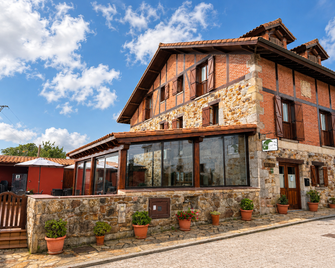 Posada El Nozal - Seña - Edifici