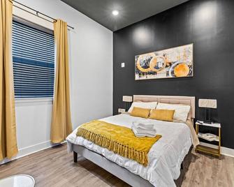 1Bed/Bath Apt in Baltimore 5 min to hospitals, coffee shops, Inner Harbor &more - Baltimore - Bedroom