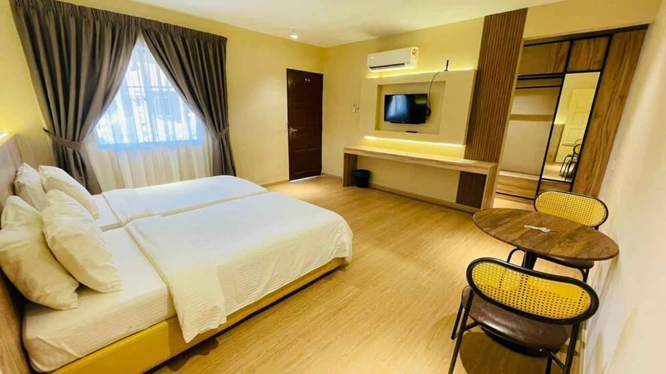 Rompin Beach Resorts