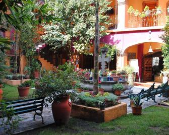 Hotel Posada La Casona de Cortes - Tlaxcala - Patio
