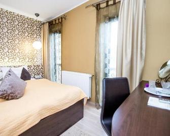 Hotel Ramina - Timisoara - Habitación