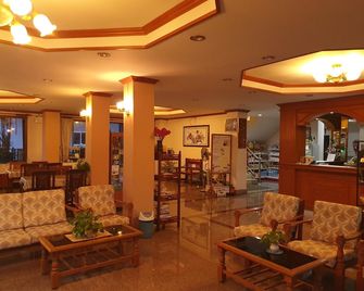 Ritzy House Hotel - Chumphon - Lobby