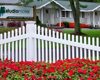 Studio Motel of Lake George - Lake George - Edifici
