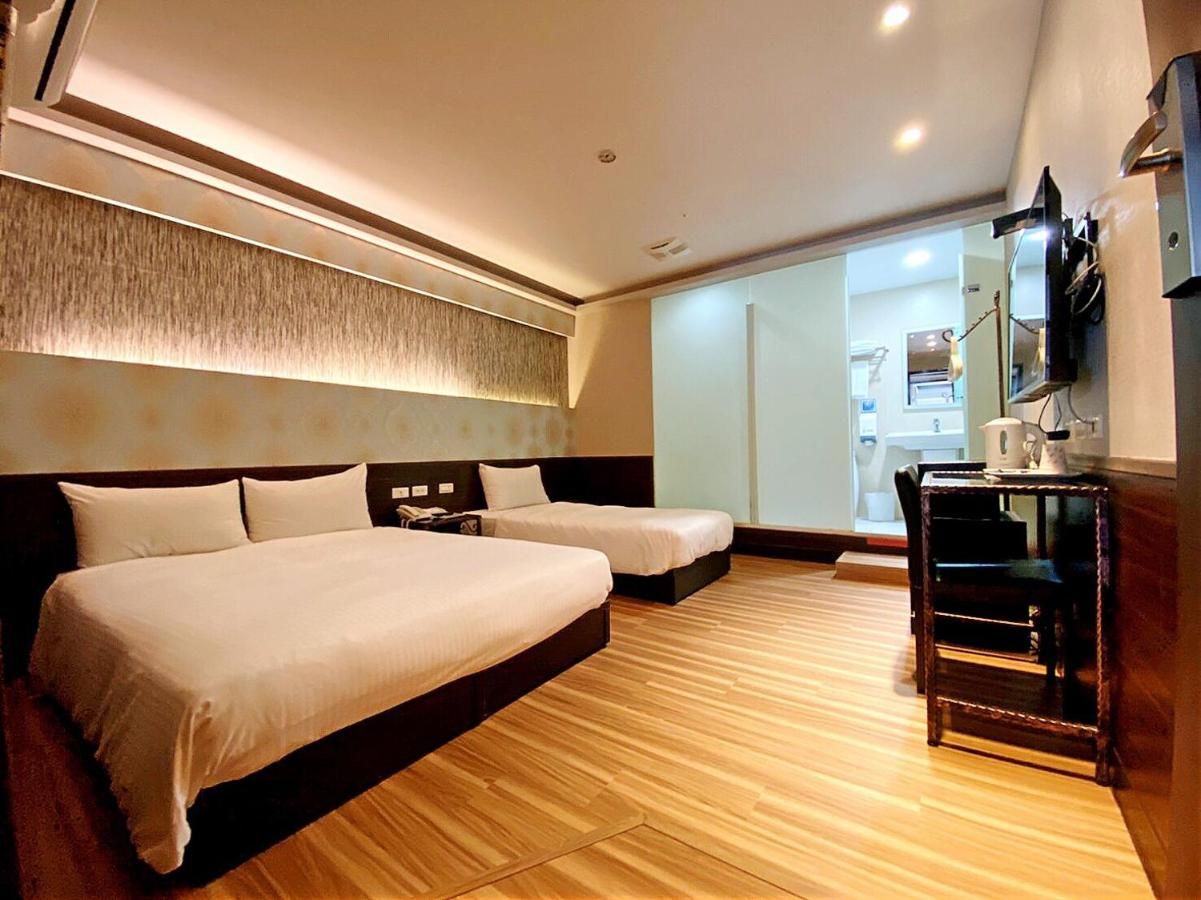 Hotel 6 - Ximen thumbnail 2