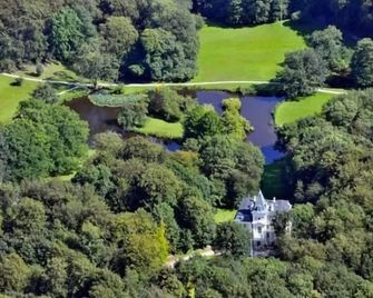 Liselund Ny Slot - Borre - Outdoor view