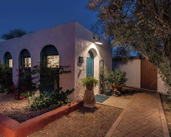 Sam Hughes Inn Bed and Breakfast - Tucson