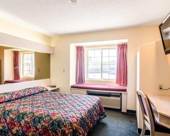 Travelodge By Wyndham Chadron - Chadron - Bedroom