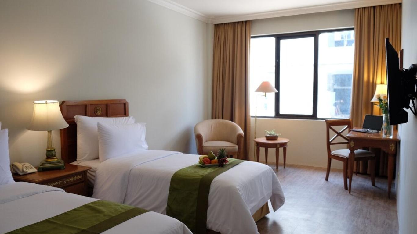 Grand Cemara Hotel