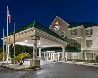 Best Western Plus First Coast Inn & Suites - Yulee - Gebäude