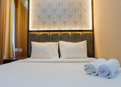Elegant Cozy Studio Room Apartment at Tamansari Papilio - Surabaya - Bedroom