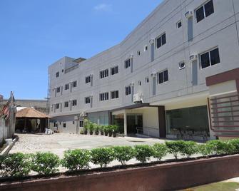 Fiesole Residence Inn - Dumaguete City - Building