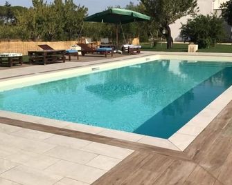 Casa Del Grifone - Carovigno - Piscina