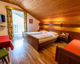 Hotel & Gasthof Taferne - Mandling - Bedroom