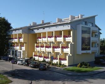 Alanga Hotel - Połąga - Budynek