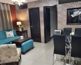 Super Cute Hampton Suites - Imus - Living room