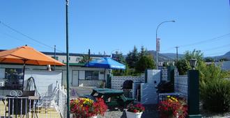 Flamingo Motel - Penticton - Hàng hiên