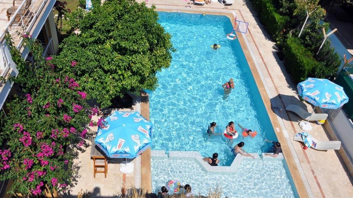 Tuncer Garden Hotel